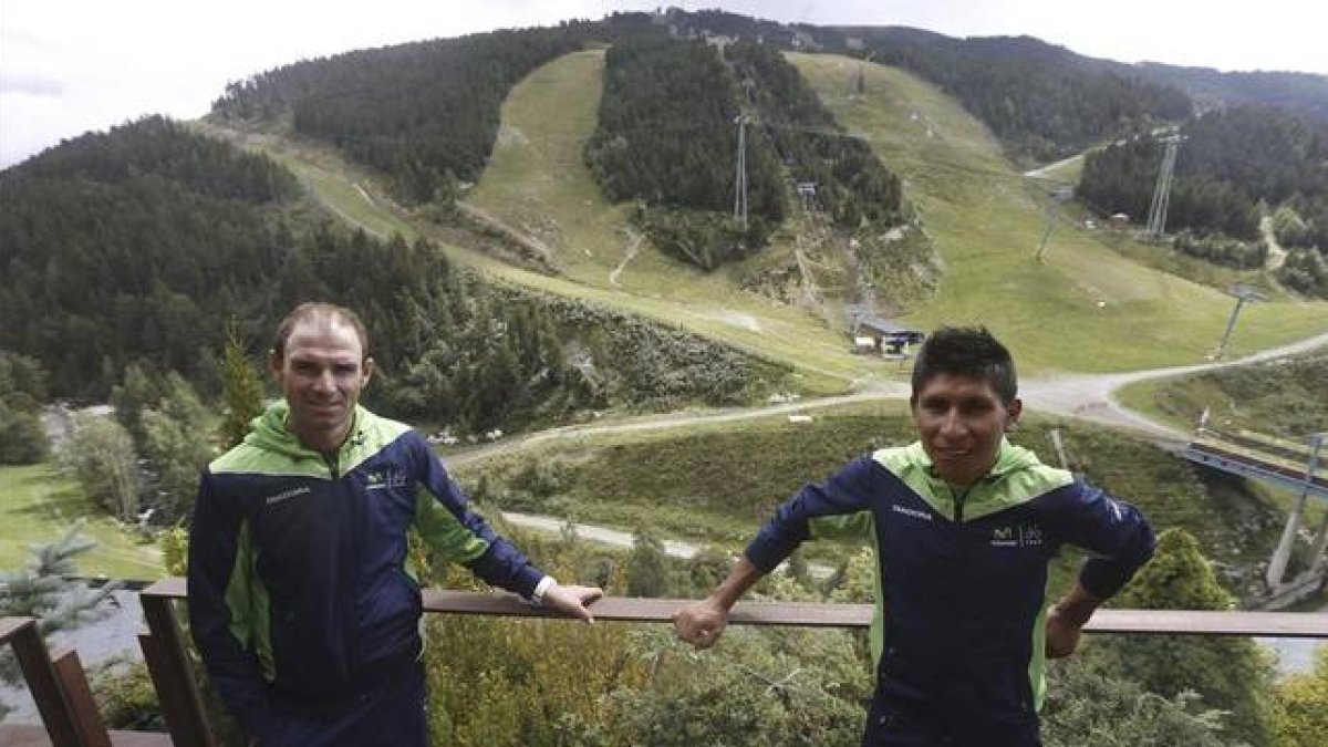 Valverde y Nairo, en la jornada de descanso andorrana.-Foto: EFE / JAVIER LIZÓN
