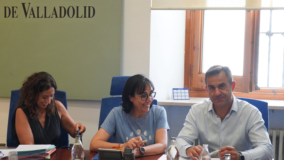 Comisión de Cooperación y Asistencia a Municipios de la Diputación de Valladolid, presidida por Myriam Martín.- E.M.