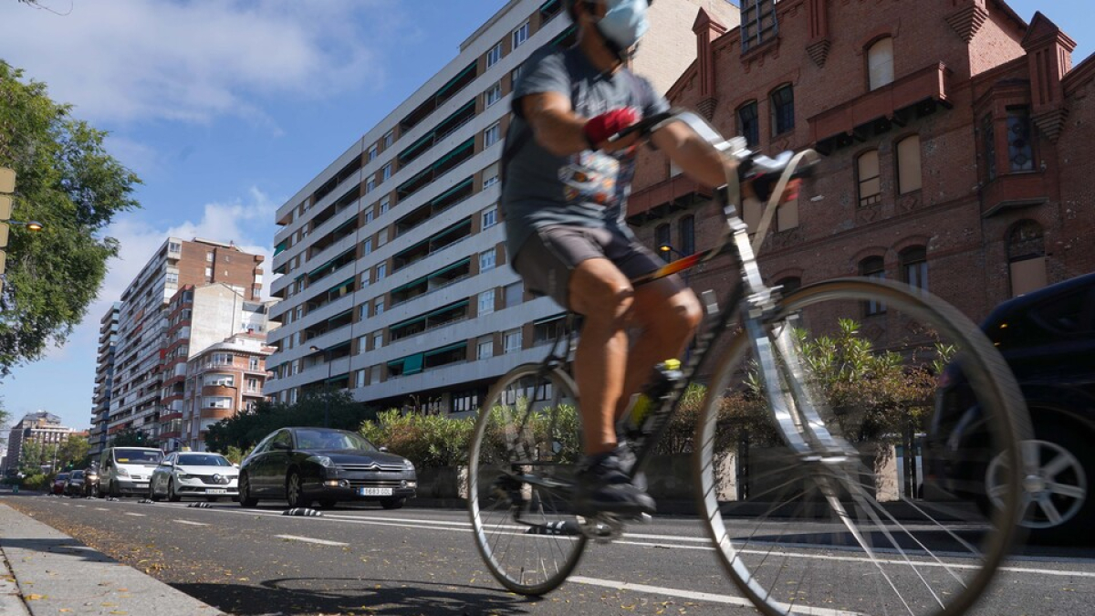 Carril bici de Isabel la Católica.