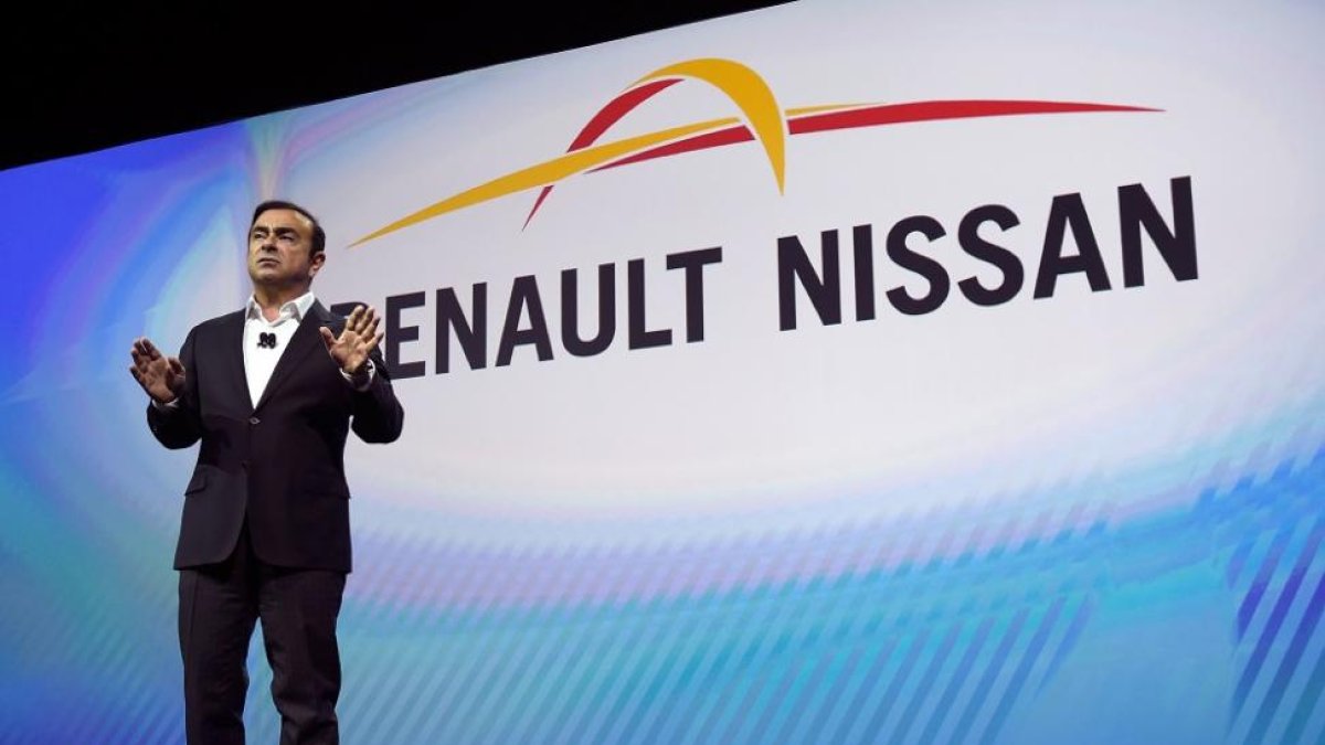 Carlos Ghosn durante su exposición.-DAVID BECKER