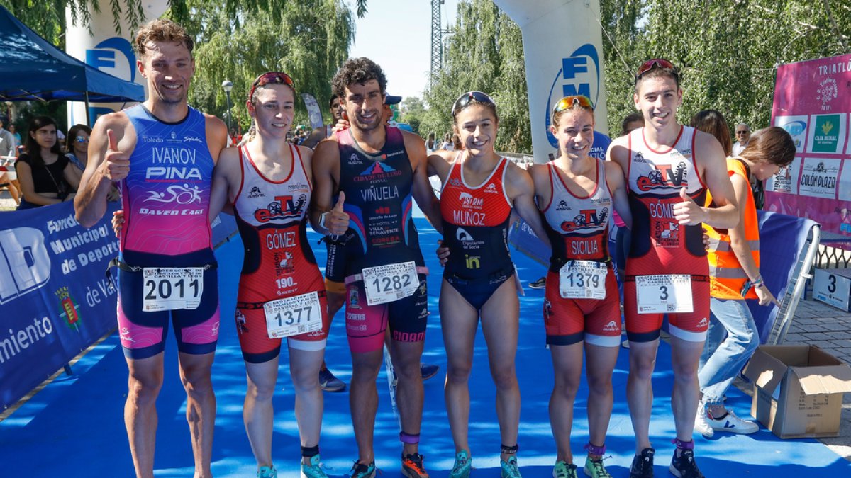 Kevin Tarek y Marina Muñoz se han alzado con la victoria en el XXIV Triatlón Ciudad de Valladolid que ha contado con más de dos centenares de inscritos. Una prueba que además daba el título de campeón de Castilla y León