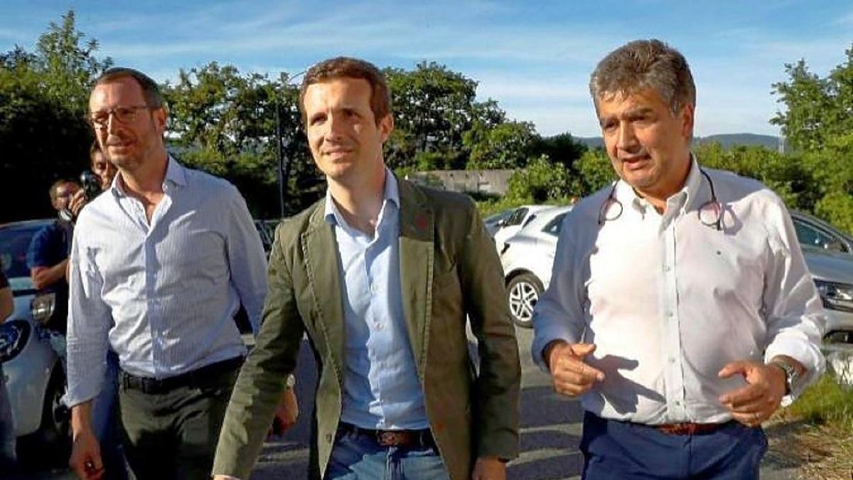 Javier Maroto, Pablo Casado e Ignacio Cosidó, en una imagen de archivo.-E. M.