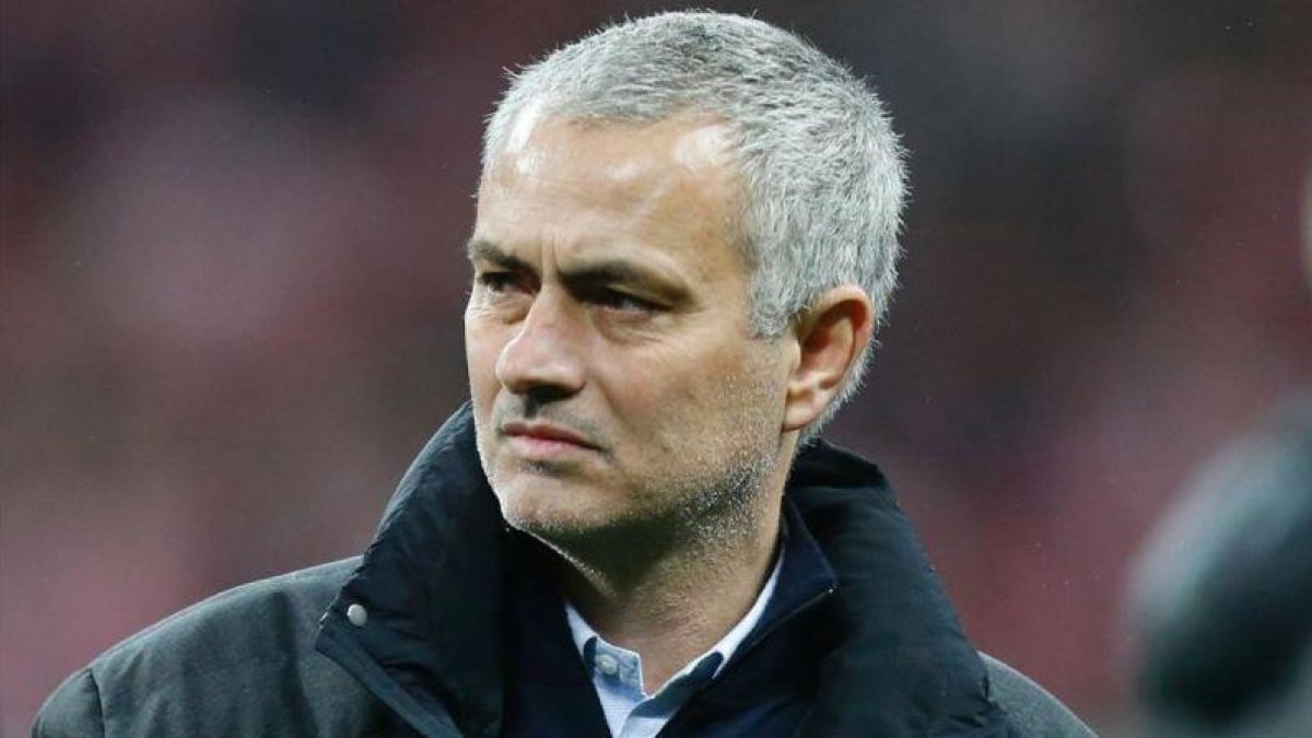 Jose Mourinho, entrenador del Manchester United.-AFP / IAN KINGTON