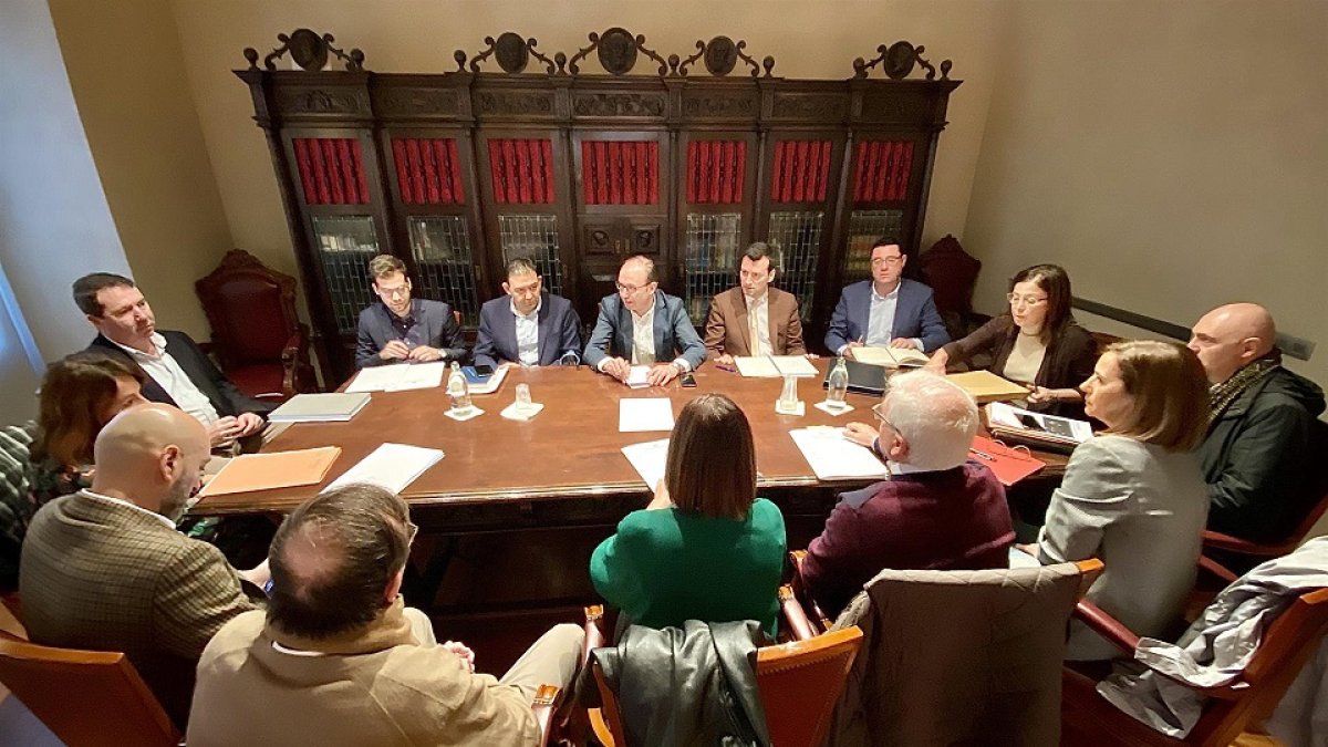 Reunión del grupo de trabajo del coronavirus de la Diputación de Valladolid.- DIPUTACIÓN DE VALLADOLID