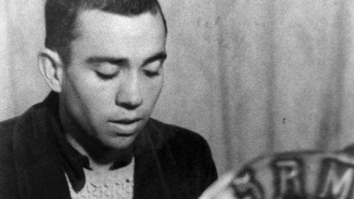 Miguel Hernández en una imágen de archivo.-EL PERIÓDICO