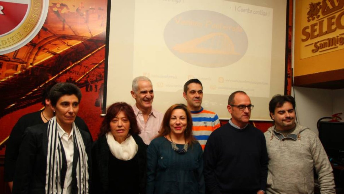 Presentación del nuevo partido político 'Vecinos Ponferrada'-Ical