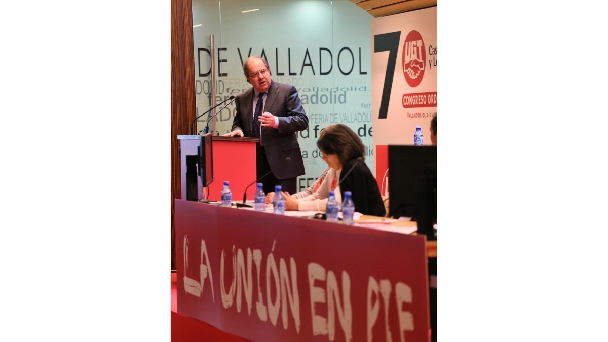 Intervención del presidente de la Junta, Juan Vicente Herrera, en el VII Congreso de la UGT en Castilla y León.-ICAL