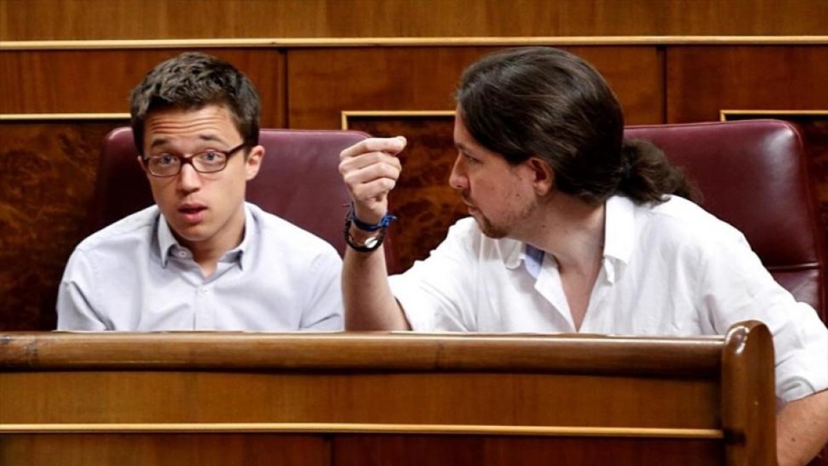 Iglesias y Errejón en el Congreso.-JUAN MANUEL PRATS