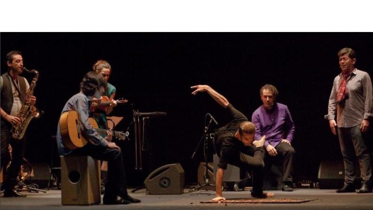 Israel Galván, galardonado con cuatro Premios Max, y con el Premio de la Danza, presenta su útimo espectáculo de danza flamenca.-EL MUNDO