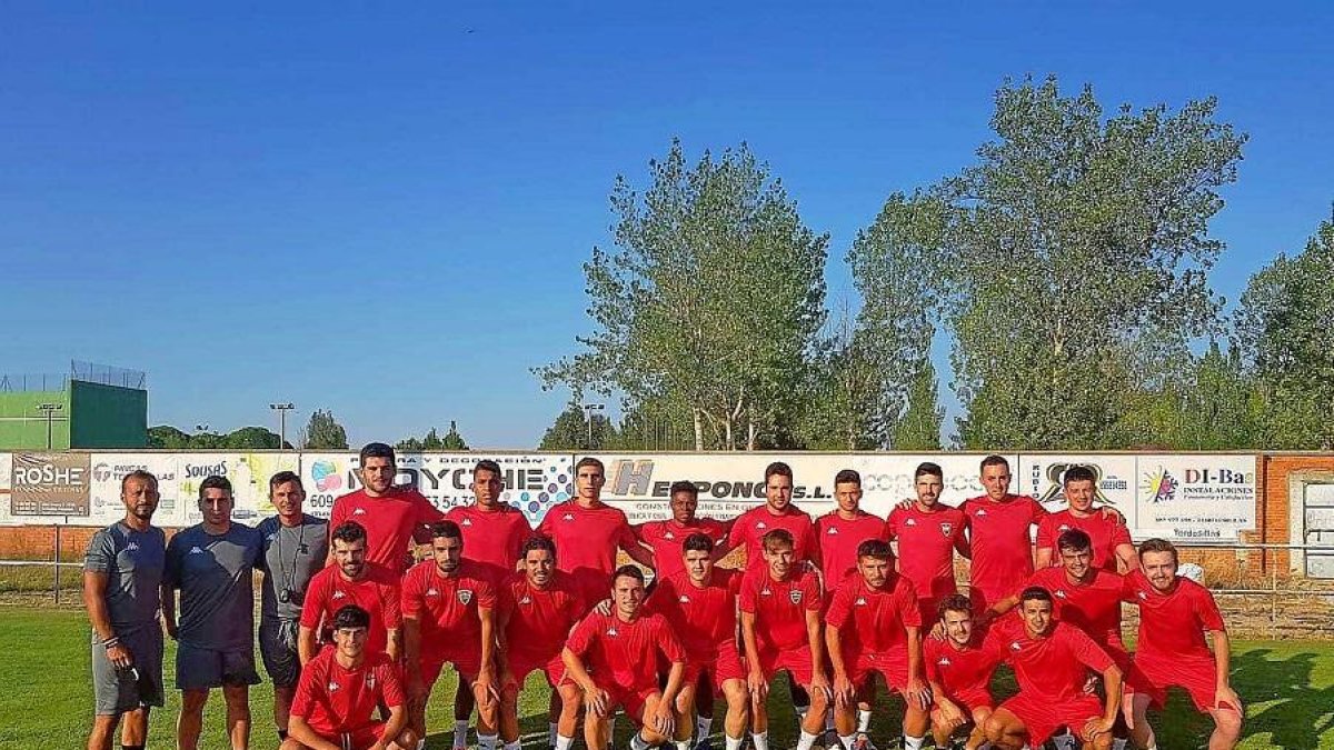 Primer entrenamiento ayer del ‘Torde’ en Las Salinas.-E. M