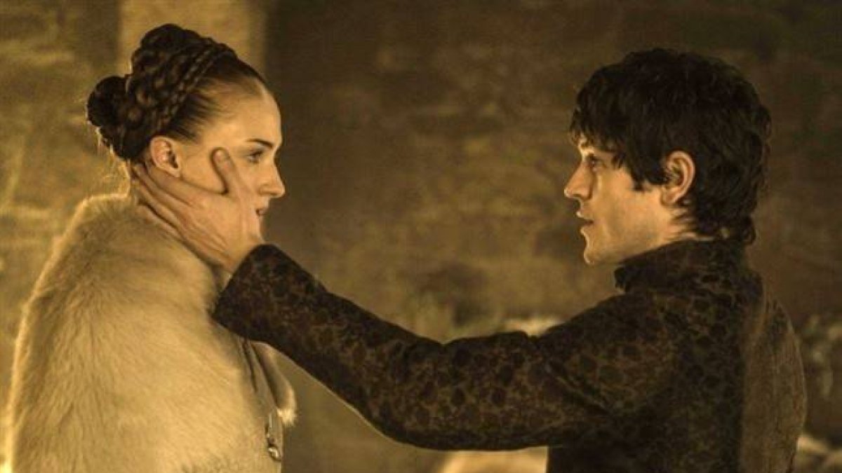 Sansa Stark (Sophie Turner) y Ramsay Bolton (Iwan Rheon).-Foto: HBO