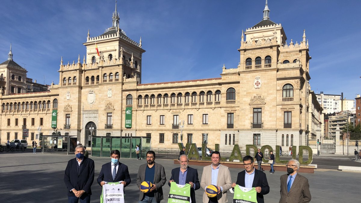 Presentación del Máster final 3x3 en la Plaza Zorrilla. / D.M.