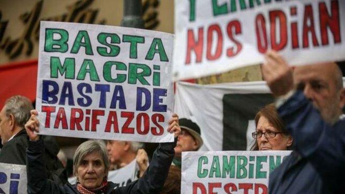 Protestas sociales en contra del presidente de Argentina, Mauricio Macri.-EFE