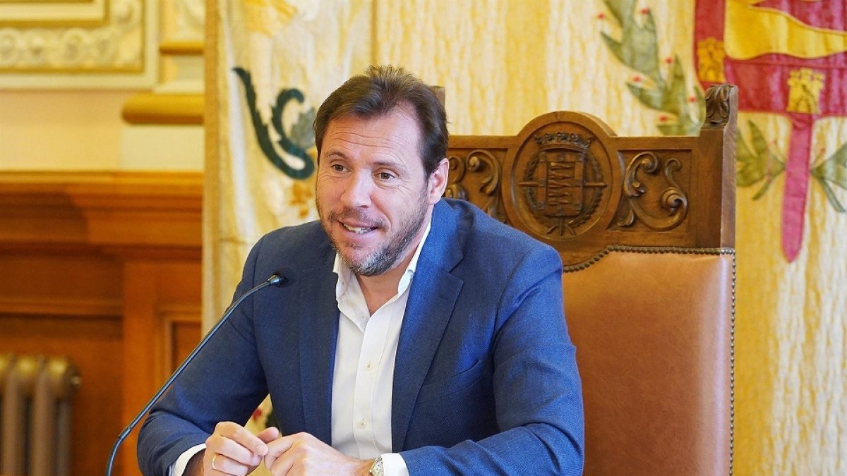- AYUNTAMIENTO DE VALLADOLID