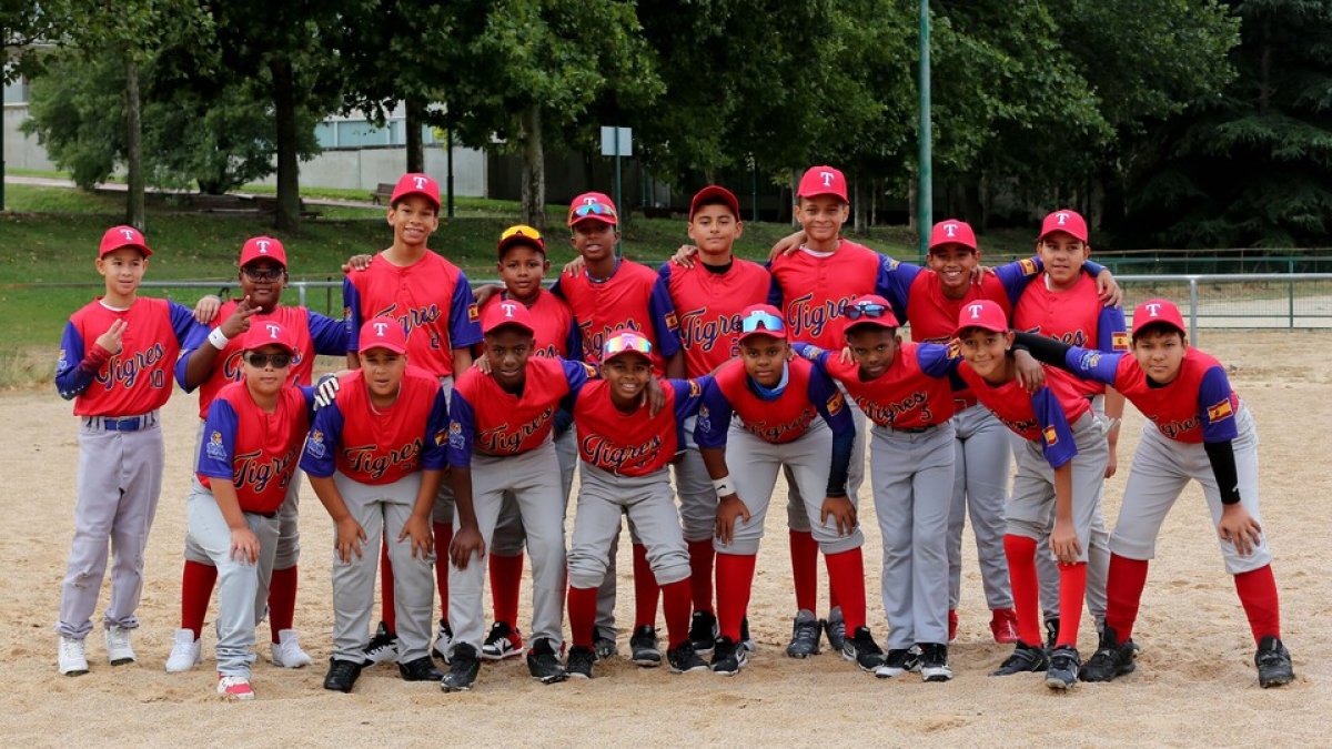 Integrantes del equipo de los Tigres de Madrid. / MONTSE ÁLVAREZ