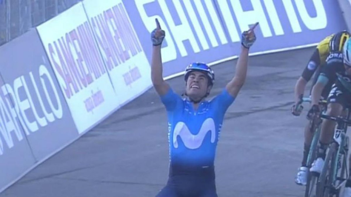 Mikel Landa celebra la victoria.-TWITTER