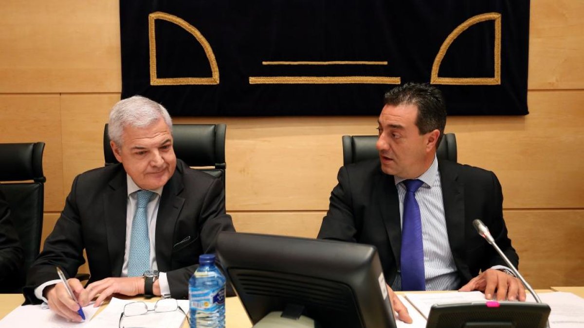 El director de OHL, Rafael Martín de Nicolás, comparece ante la Comisión de Investigación del Hospital de Burgos-ICAL