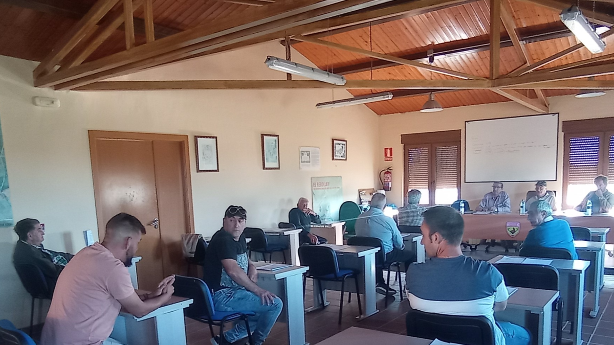 Momento de la asamblea de la delegación provincial de Caza de Valladolid / Leonardo De La Fuente