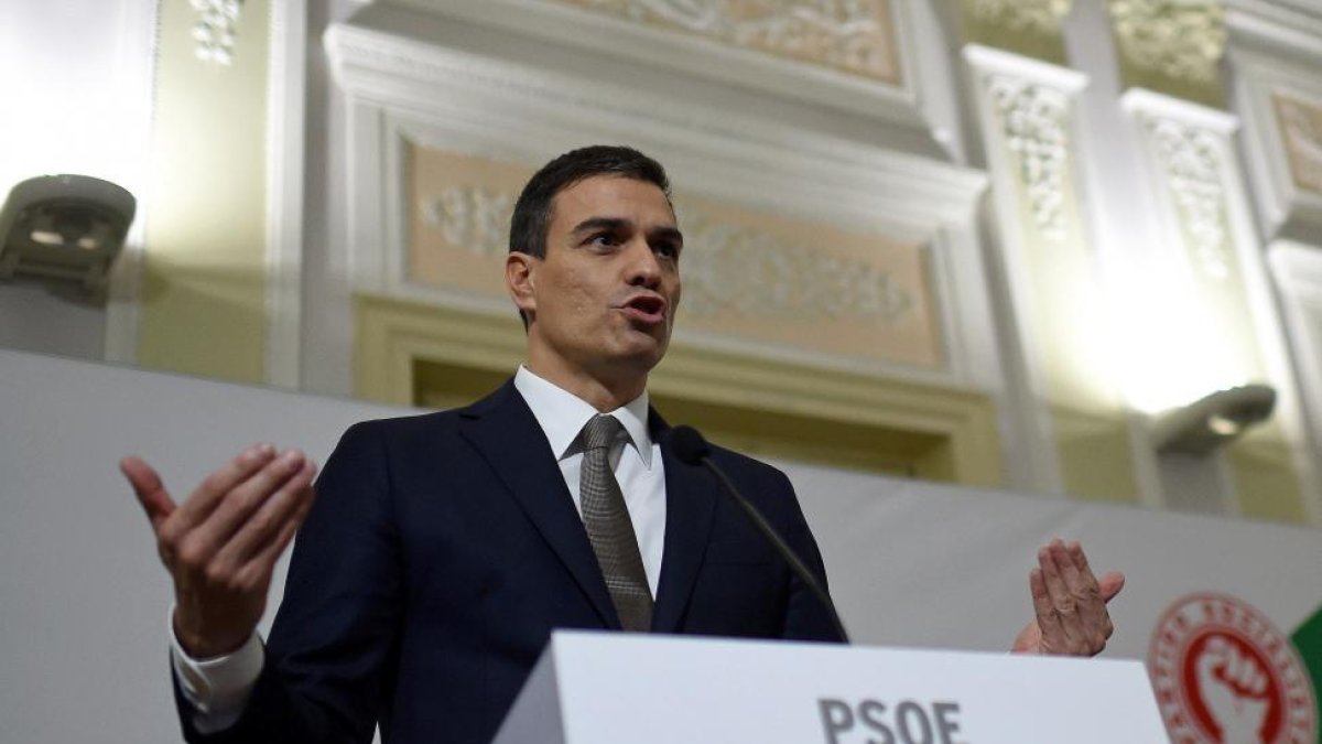 Pedro Sánchez, ayer en Lisboa tras su reunión con el primer ministro Antonio Costa.-AFP