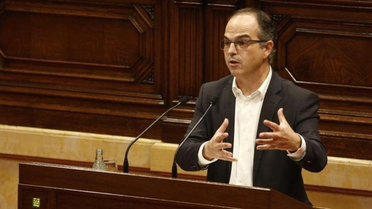 Jordi Turull, durante su intervención en el debate de política general del Parlament.-FERRAN NADEU