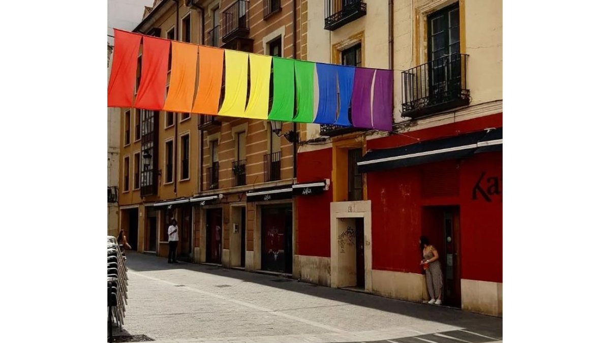 Bandera LGTBI en el Kafka de Valladolid. -KAFKAUNDERGROUND