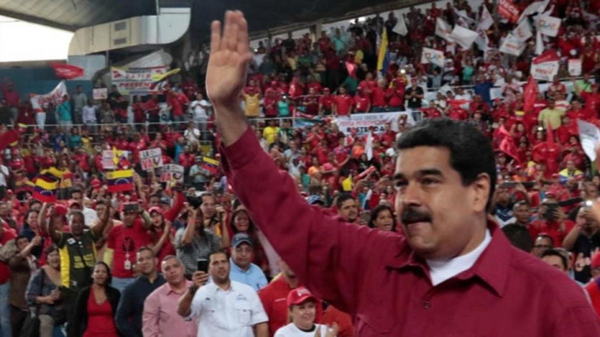 Todos y cada uno de los elegidos son muy cercanos al presidente Maduro-