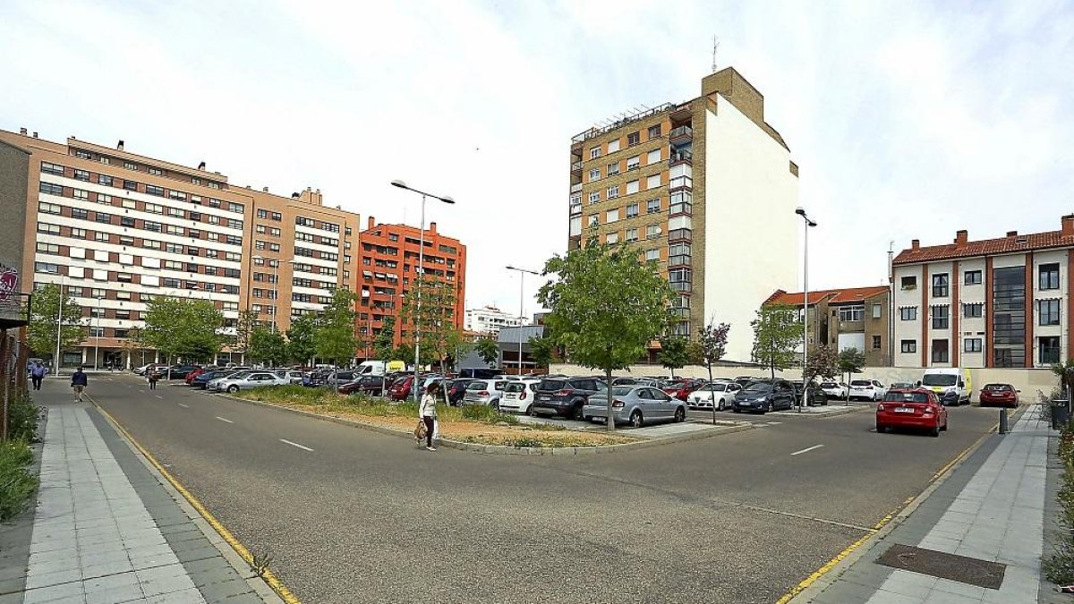 Parcela donde se edificará la nueva sede de la ONCE en Valladolid.-ICAL