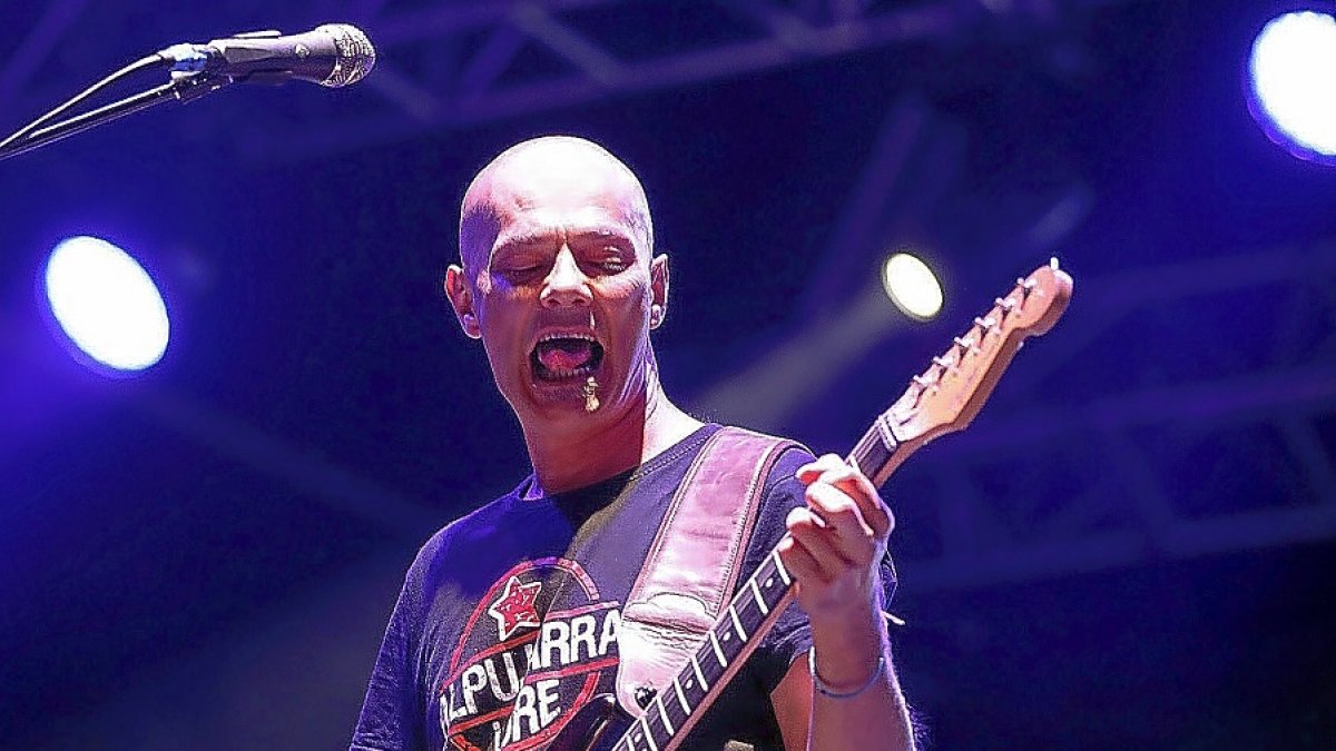 Cifu, de Celtas Cortos, en concierto. | PHOTOGENIC