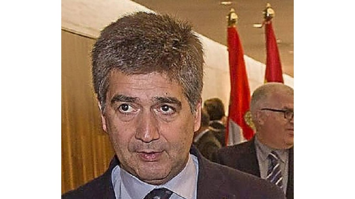 Ignacio Cosidó, en las Cortes de Castilla y León-Pablo Requejo