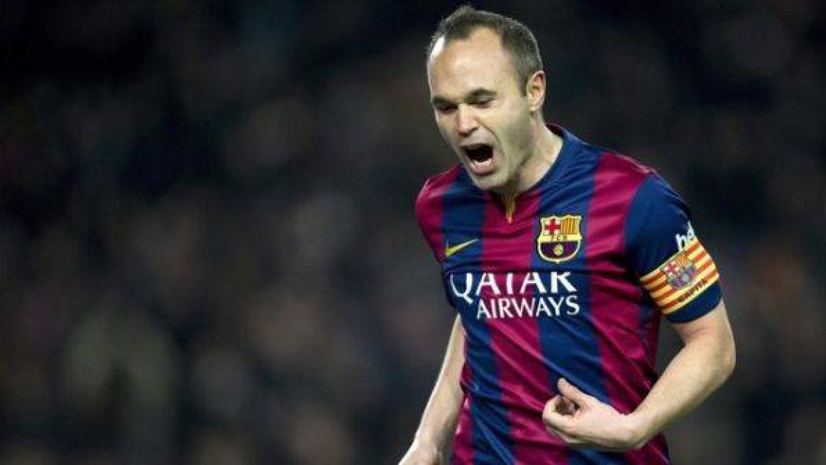 Andrés Iniesta celebra su gol ante el Villarreal en la ida de semifinales de Copa.-Foto: EFE / ALEJANDRO GARCÍA