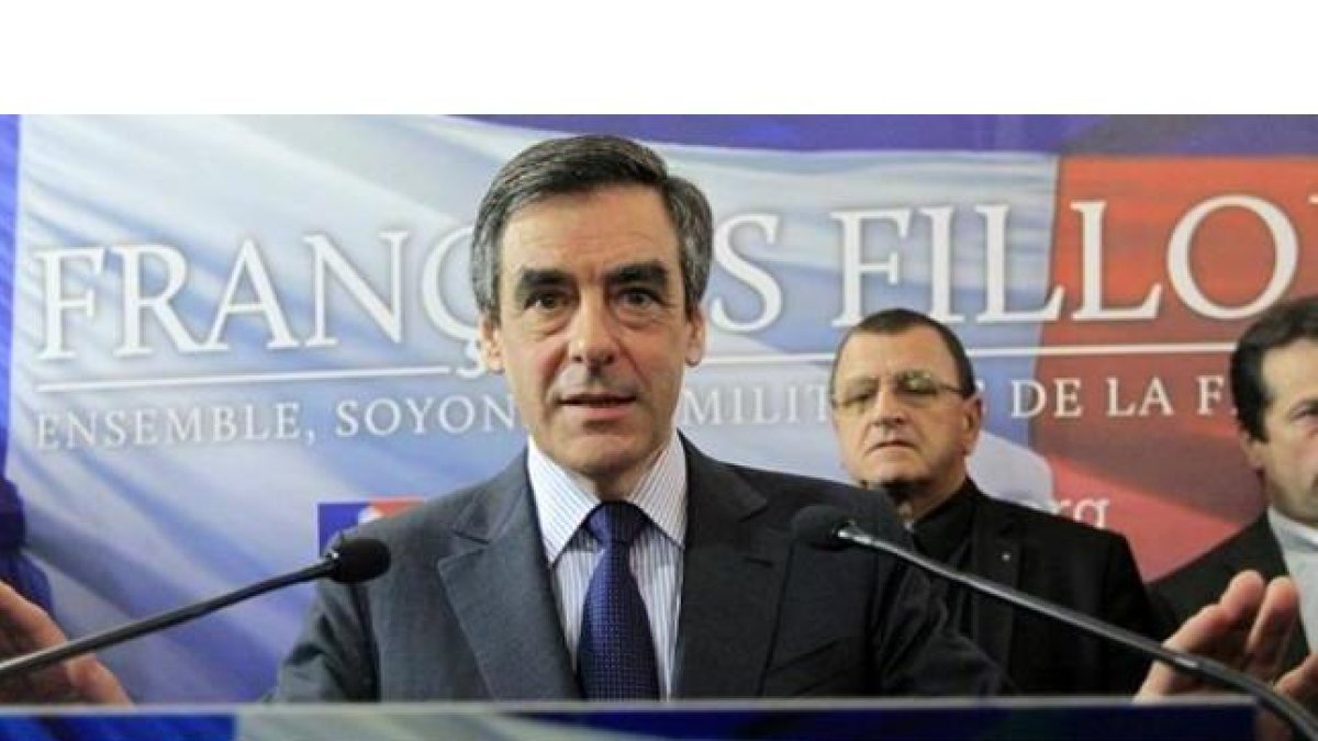 François Fillon, en una rueda de prensa.-REUTERS / GONZALO FUENTES