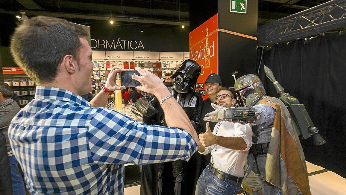 Inauguración del FNAC en Rio Shopping.-PABLO REQUEJO/PHOTOGENIC
