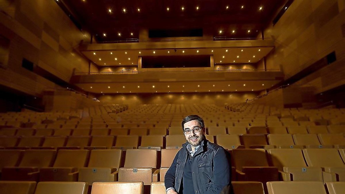 Ernesto Monsalve, director de la JOSVA, en el Auditorio del Miguel Delibes.-PHOTOGENIC