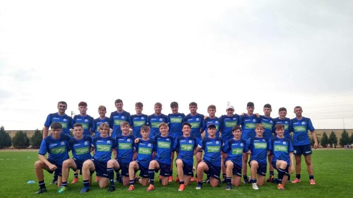 Los jugadores de la selección sub 17 de Escocia posan durante su concentración en Valladolid.-EL MUNDO