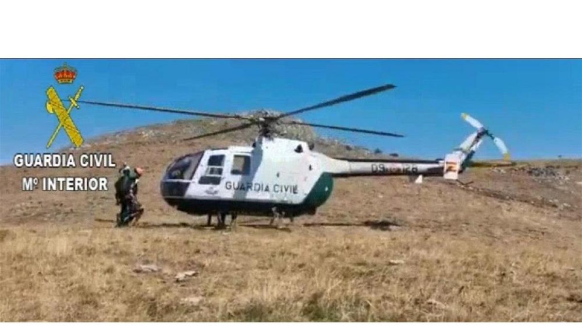 Rescatan a un ciclista herido en el Pico Fontañán en Pola de Gordón (León)-SUBDELEGACIÓN DEL GOBIERNO LEÓN.