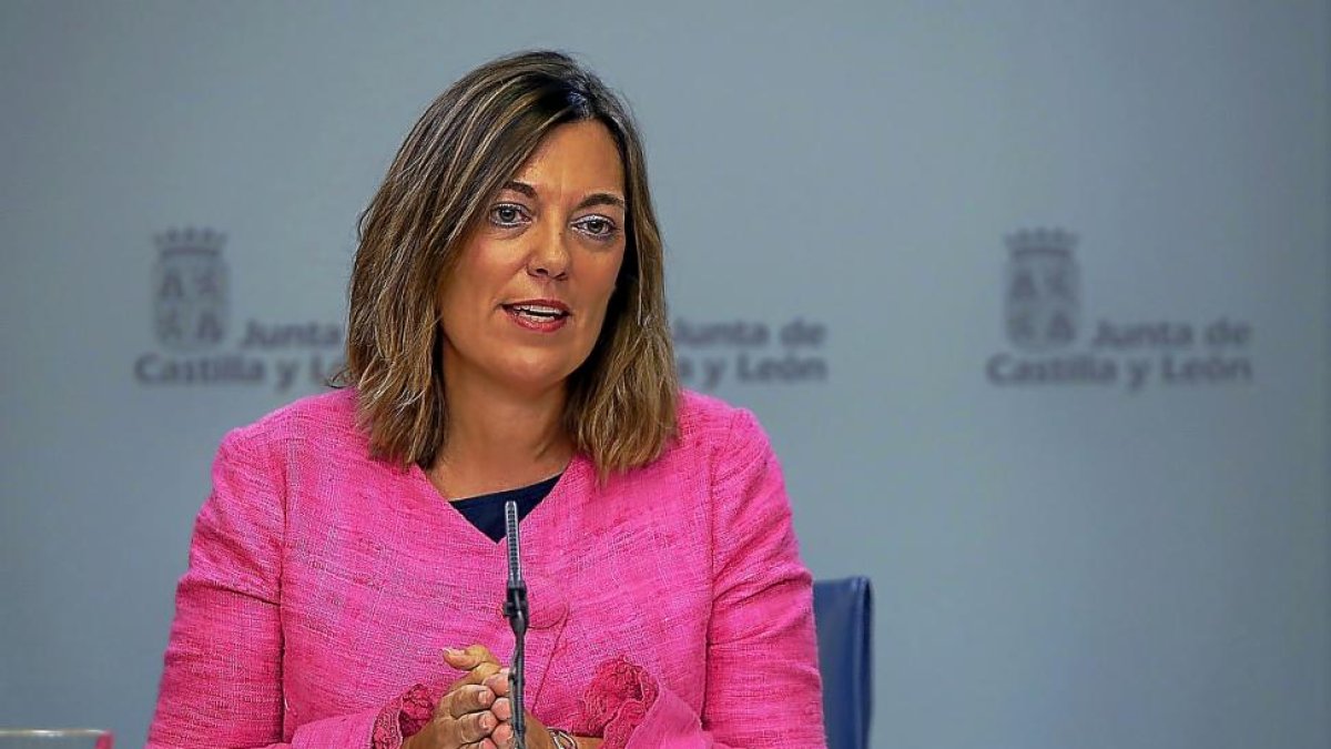 Milgros Marcos durante la rueda de prensa para informar sobre los acuerdos del Consejo de Gobierno.-ICAL