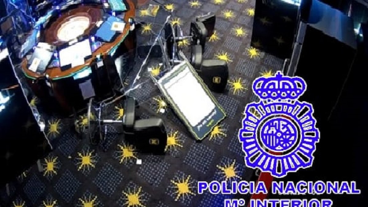 Imagen del local destrozado. - EM