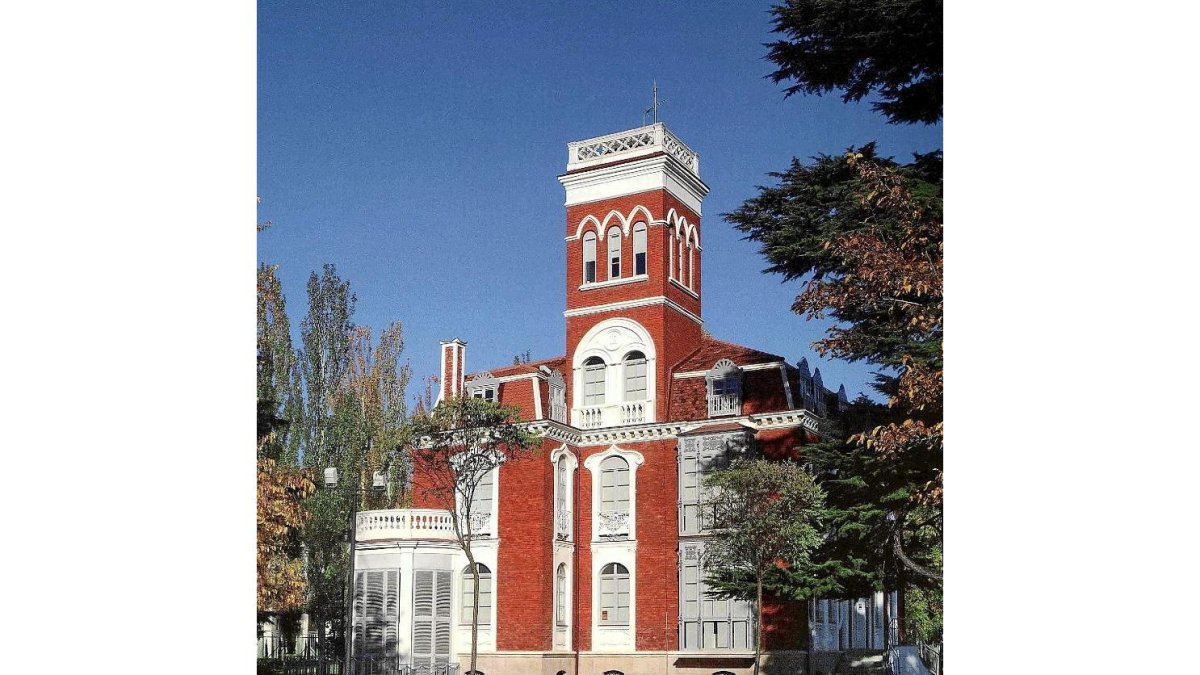 Casa Luelmo, en el barrio de Parque Alameda.- E.M.