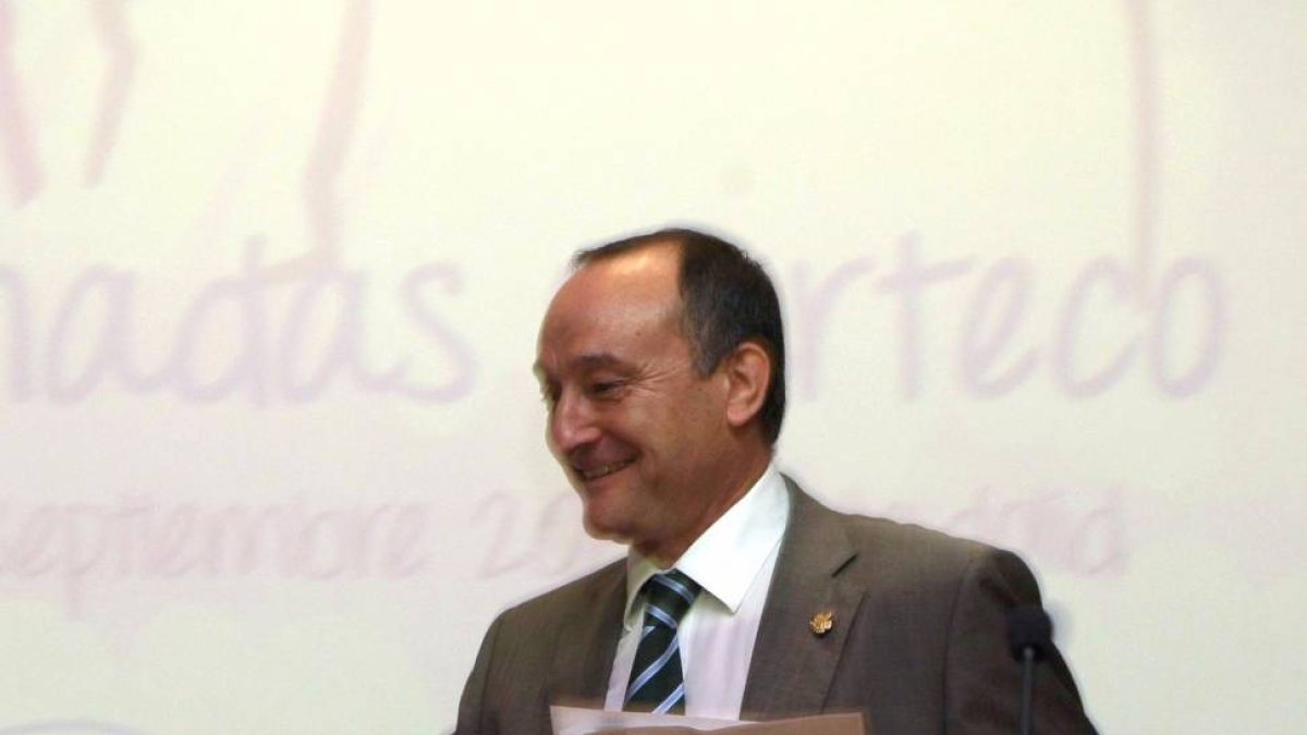 El rector de la Universidad de Valladolid, Daniel Miguel-Ical