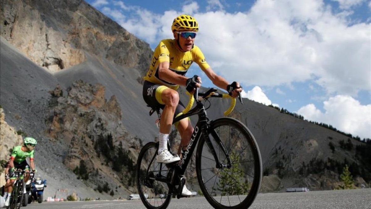 Chris Froome, en plena Casse Désserte, del Izoard-REUTERS / CHRISTIAN HARTMANN