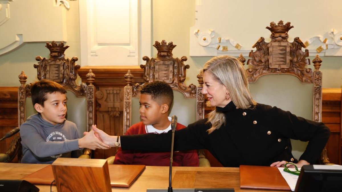 Acto institucional con motivo del Día de la Constitución en el Ayuntamiento de Valladolid. - AYUNTAMIENTO DE VALLADOLID