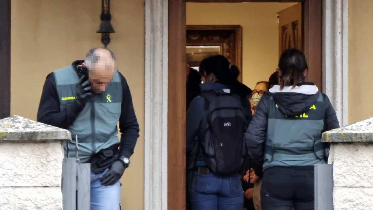 Intervención de la Guardia Civil en Arroyo de la Encomienda, Valladolid
