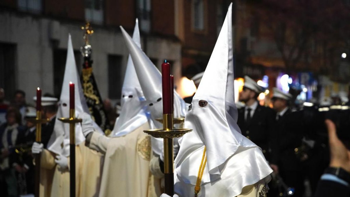 La Procesión de Perdón y Esperanza del Viernes de Dolores en Valladolid, en una foto de archivo. J.M. LOSTAU