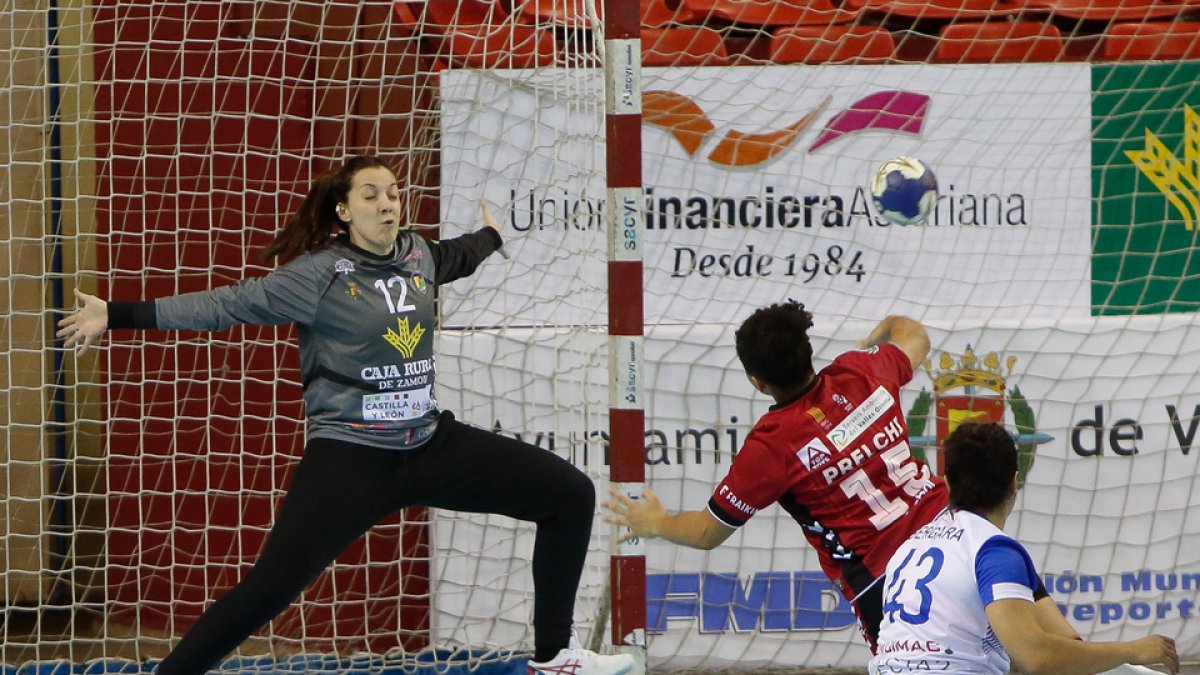 Carmen Sanz en un partido anterior ante Granollers. / LOSTAU