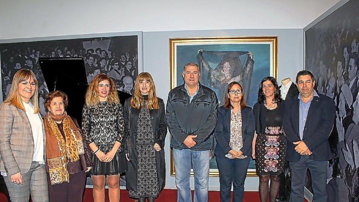 Mar Sancho y Luis María Martín, en el centro, ayer, en la inauguración de la nueva colección de Mariemma.-EL MUNDO