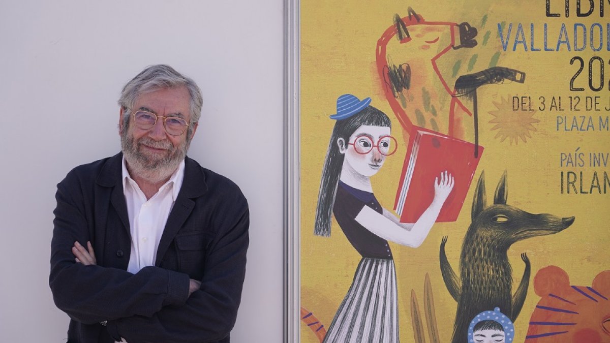 Muñoz Molina, en la Feria del Libro de Valladolid. / ICAL