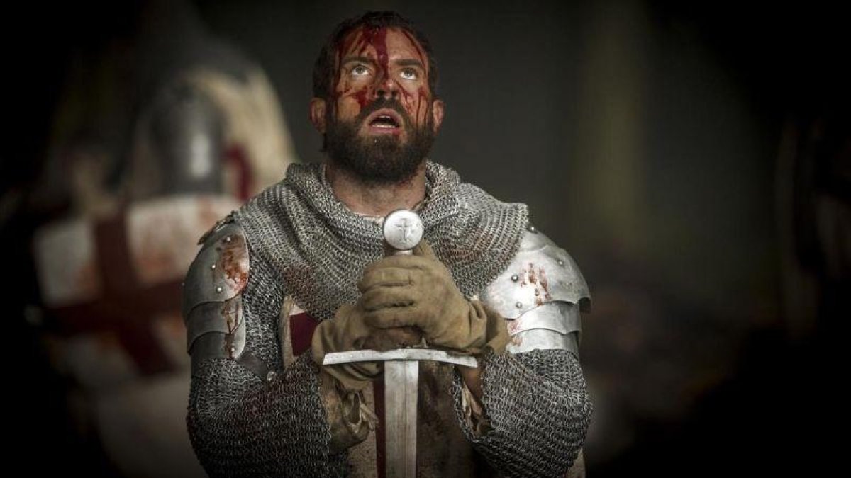 El actor Tom Cullen, en una imagen de la serie Knightfall.-EL PERIÓDICO