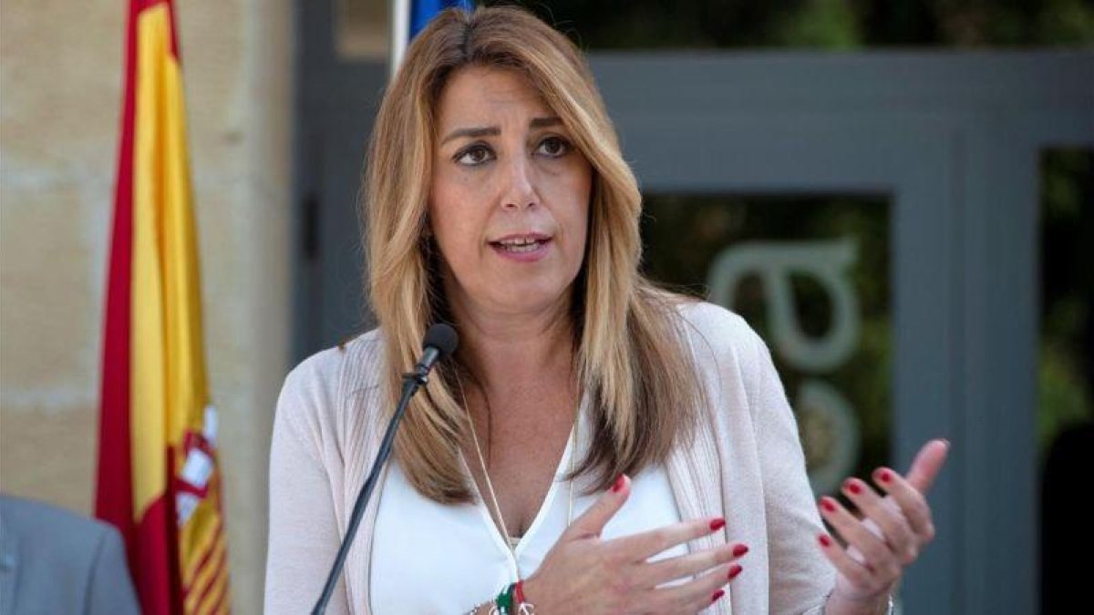 La presidenta de la Junta de Andalucía, Susana Díaz, durante un acto este domingo en Jaén.-JOSÉ MANUEL PEDROSA (EFE)