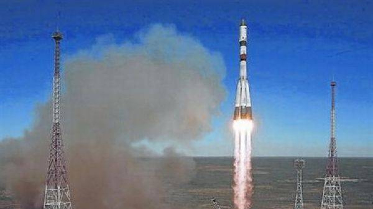 Despegue del carguero 'Progress', a bordo de un cohete lanzador 'Soyuz 2-1A', el pasado 25 de abril.-Foto: EFE / ROSCOSMOS
