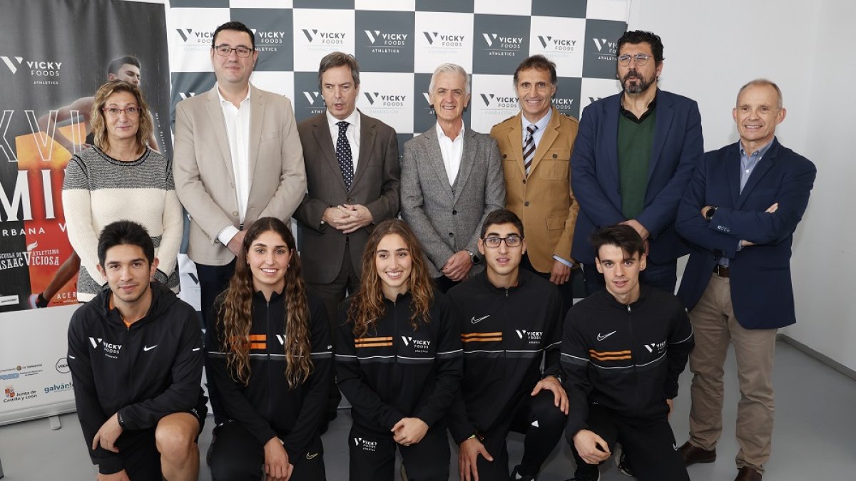 Presentación Temporada 2023 Vicky Foods.